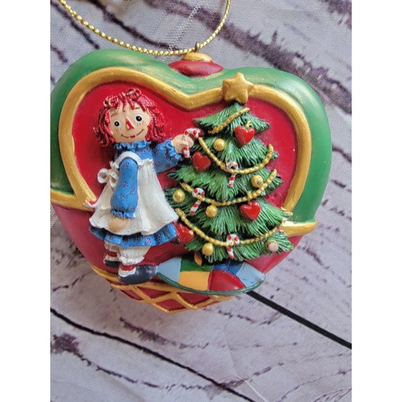 Danbury Mint Raggedy Ann & Andy Trimming The Tree Ornament - Picture 2 of 4